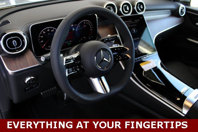 New 2025 Mercedes-Benz GLC 350e 4MATIC image 13