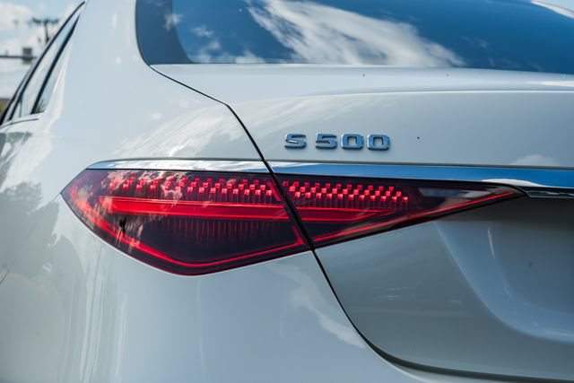 Certified 2023 Mercedes-Benz S 500 4MATIC image 7