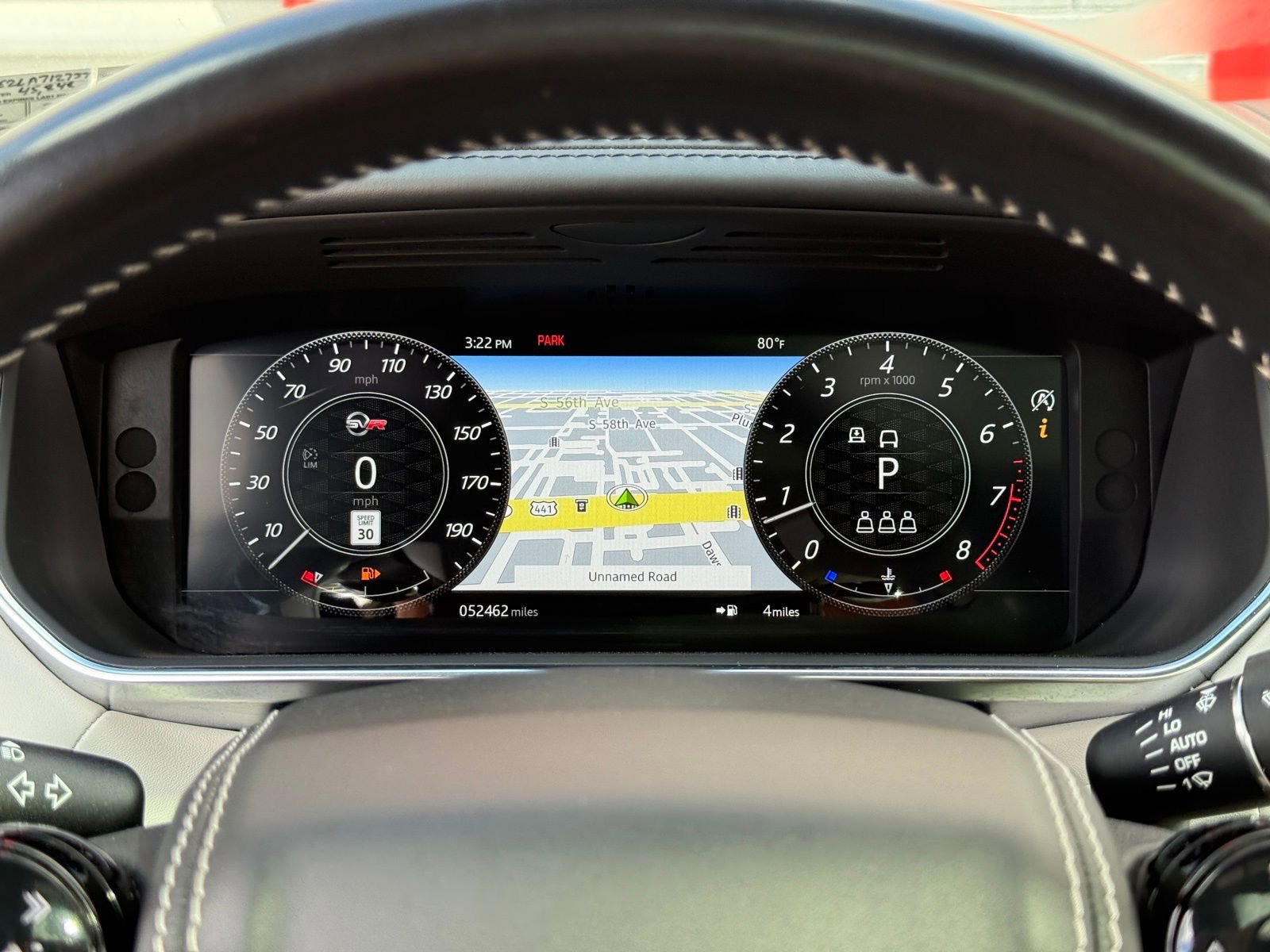 Used 2020 Land Rover Range Rover Sport SVR image 34