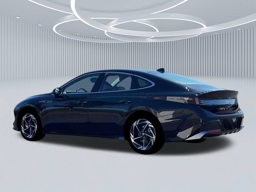 New 2026 Hyundai Sonata SEL FWD image 4
