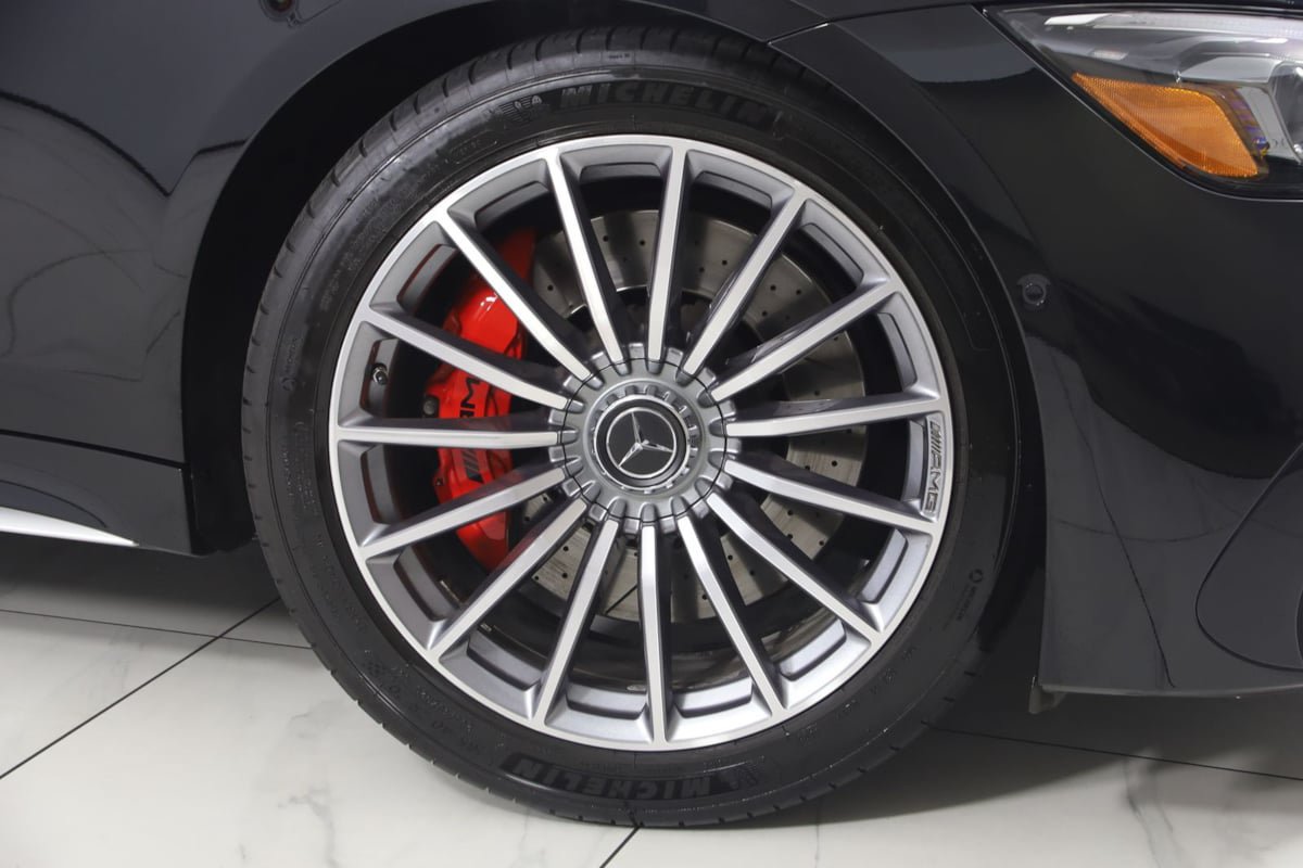 Used 2024 Mercedes-Benz AMG GT 63 image 21