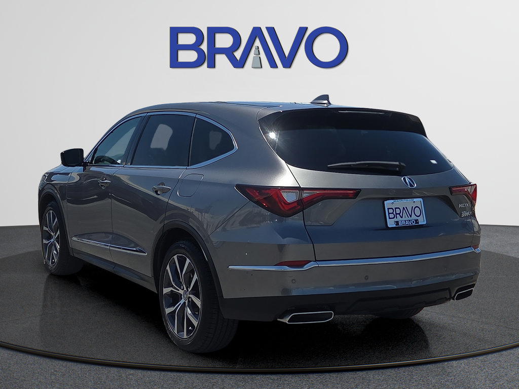 Used 2023 Acura MDX FWD w/ Technology Package image 3