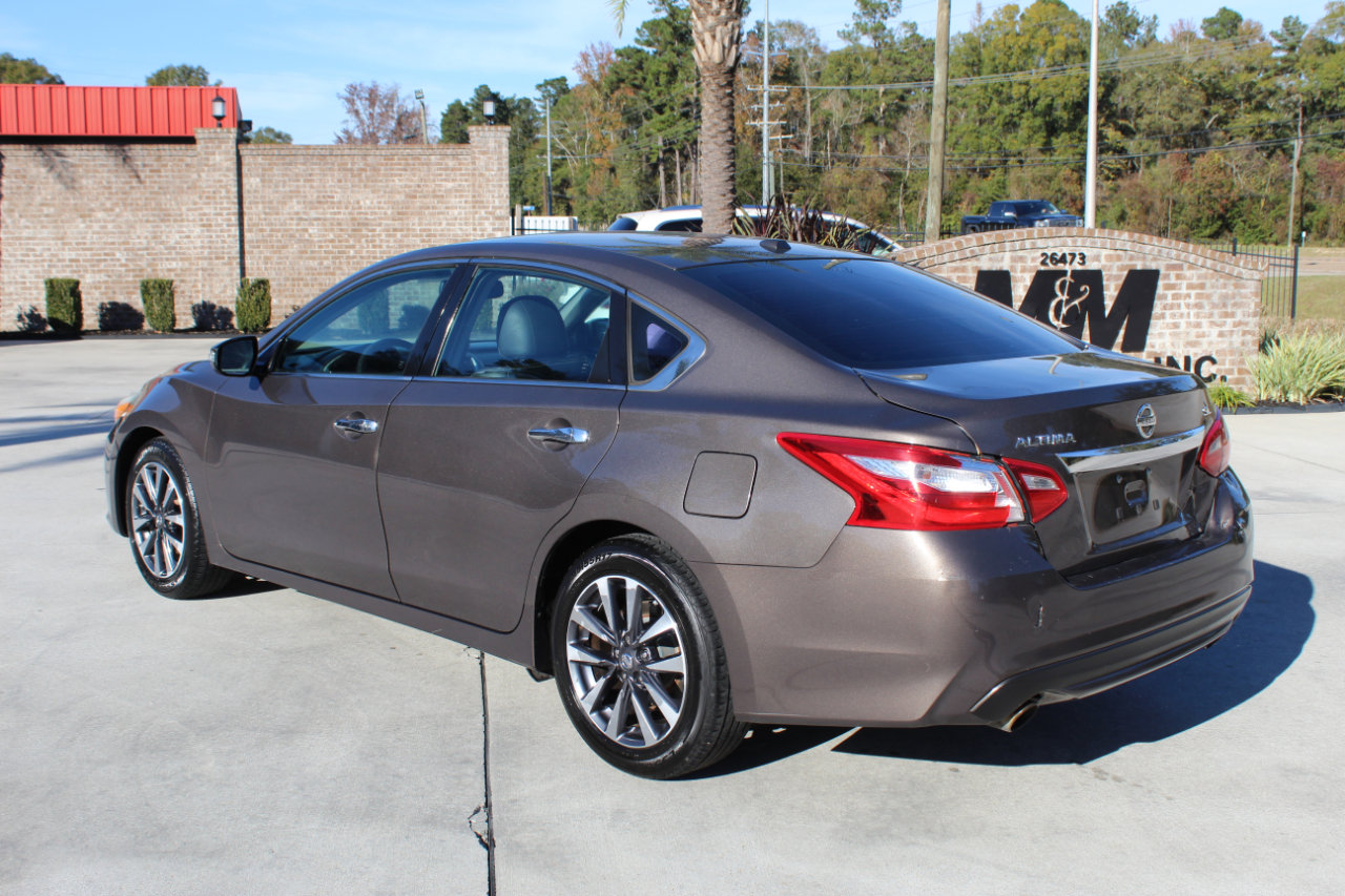 Used 2017 Nissan Altima 2.5 SL image 3