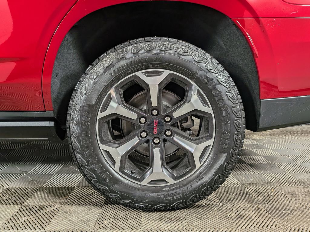 New 2026 GMC Yukon AT4 w/ AT4 Premium Plus Package image 12