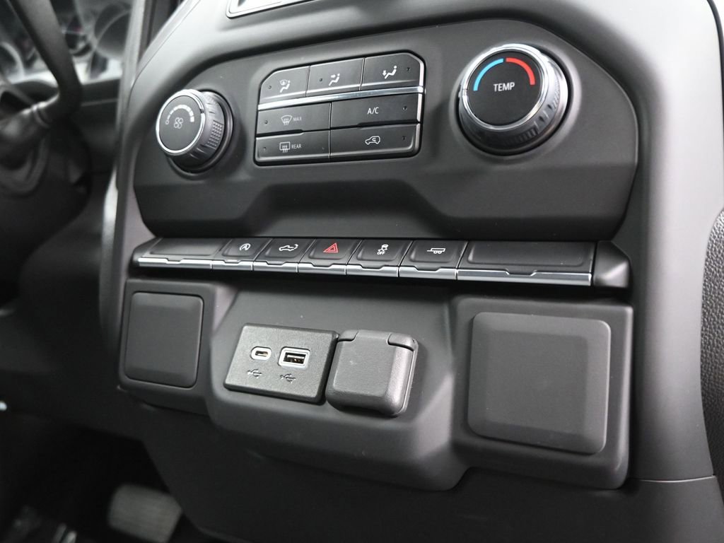 Used 2022 Chevrolet Silverado 1500 Custom image 22