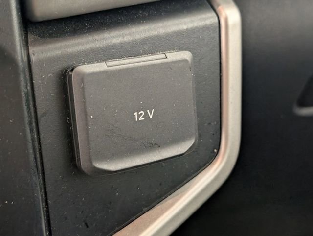 Used 2024 Ford Expedition Max XLT image 24