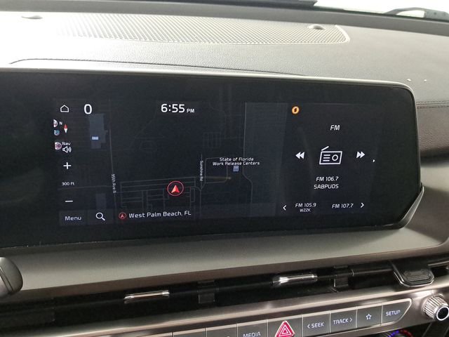 Used 2025 Kia Telluride S image 30