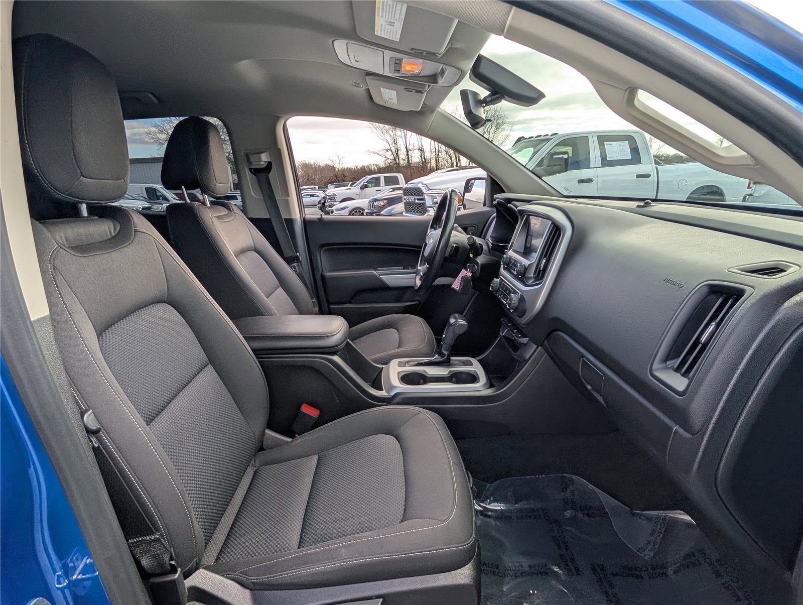 Used 2018 Chevrolet Colorado LT image 8