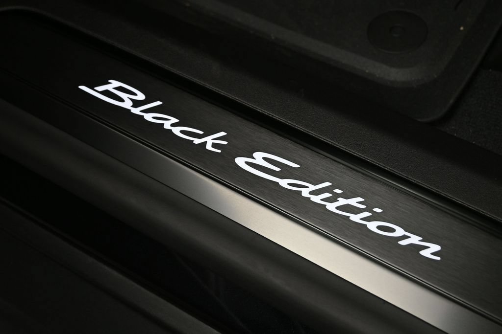 New 2026 Porsche Taycan RWD image 28