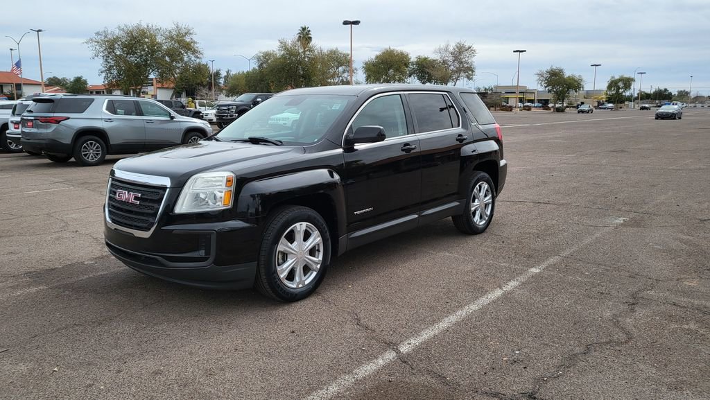 Used 2017 GMC Terrain SLE image 4