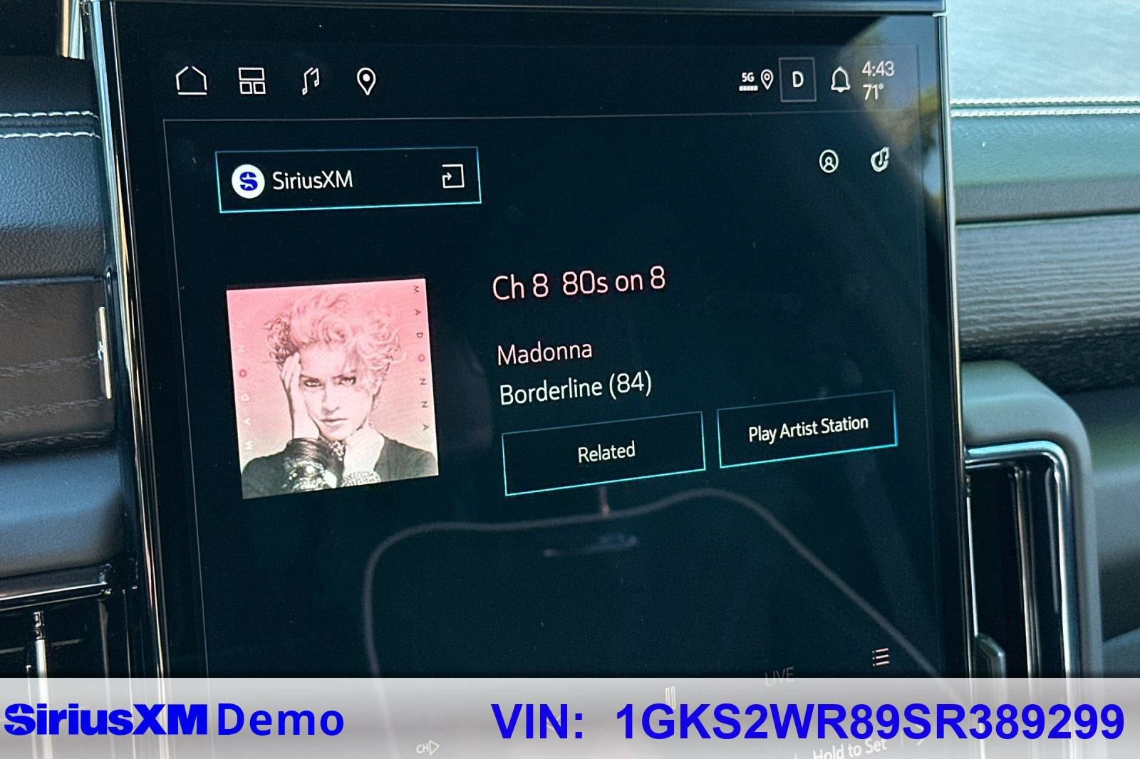 Certified 2025 GMC Yukon XL AT4 Ultimate AWD/4WD image 30