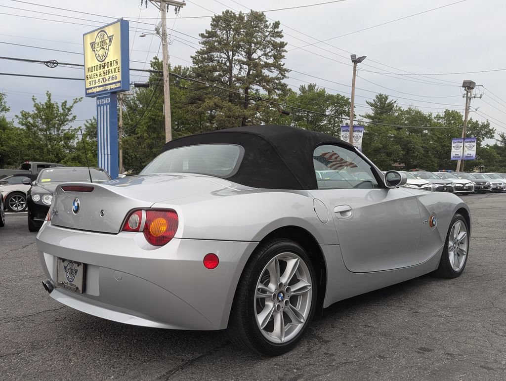 Used 2004 BMW Z4 3.0i RWD image 7