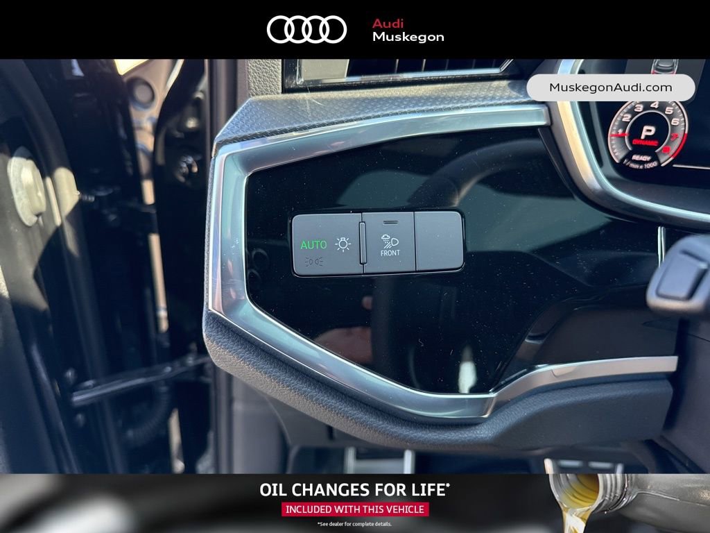 New 2025 Audi Q3 2.0T Premium Plus image 14