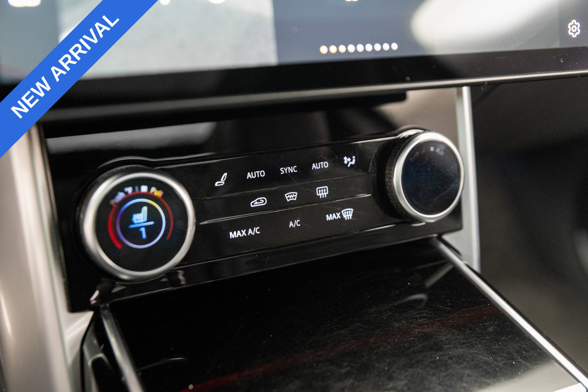 Used 2023 Land Rover Range Rover SE AWD/4WD image 30