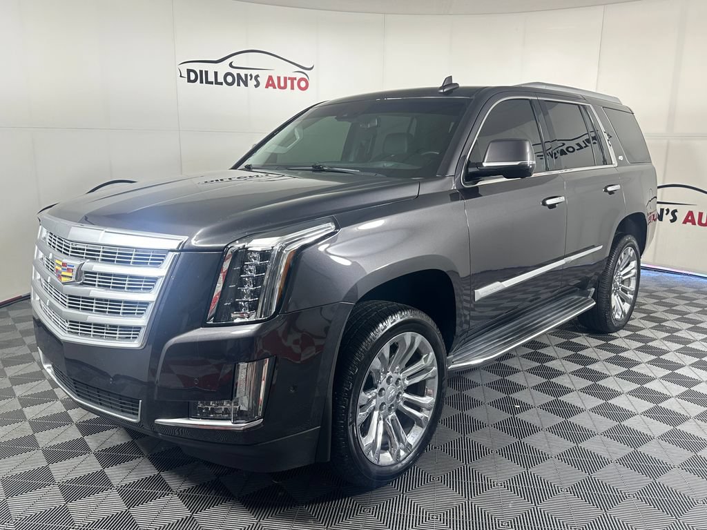 Used 2018 Cadillac Escalade Luxury w/ LPO, Radiant Package AWD/4WD image 2