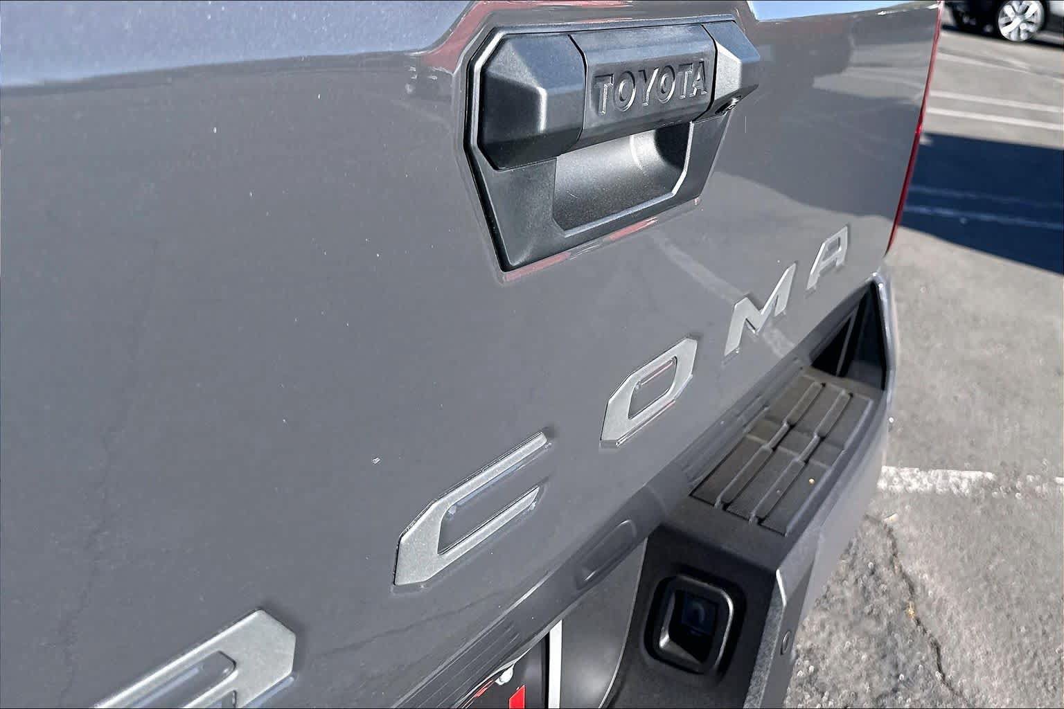 New 2026 Toyota Tacoma TRD Off-Road AWD/4WD image 15