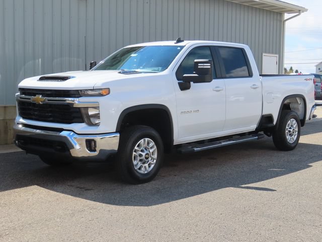 Used 2025 Chevrolet Silverado 2500 LT w/ Convenience Package AWD/4WD image 7