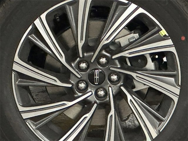 Used 2025 Lincoln Aviator AWD w/ Equipment Group 101A image 8