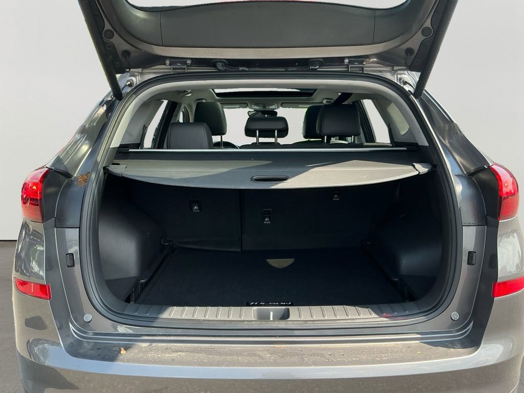 Used 2021 Hyundai Tucson Ultimate w/ Cargo Package image 14