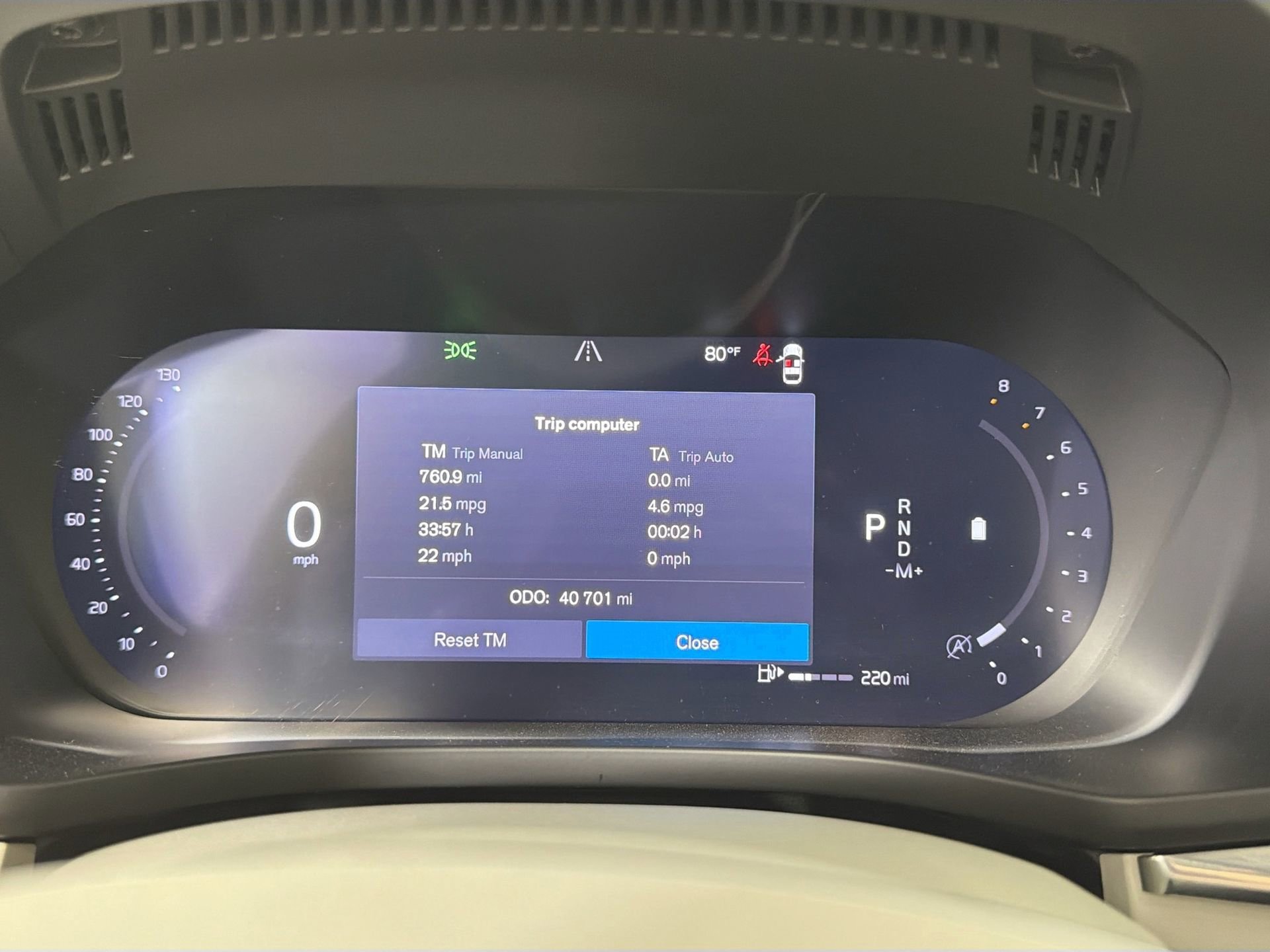 Certified 2024 Volvo XC60 B5 Plus w/ Protection Package Premier AWD/4WD image 11