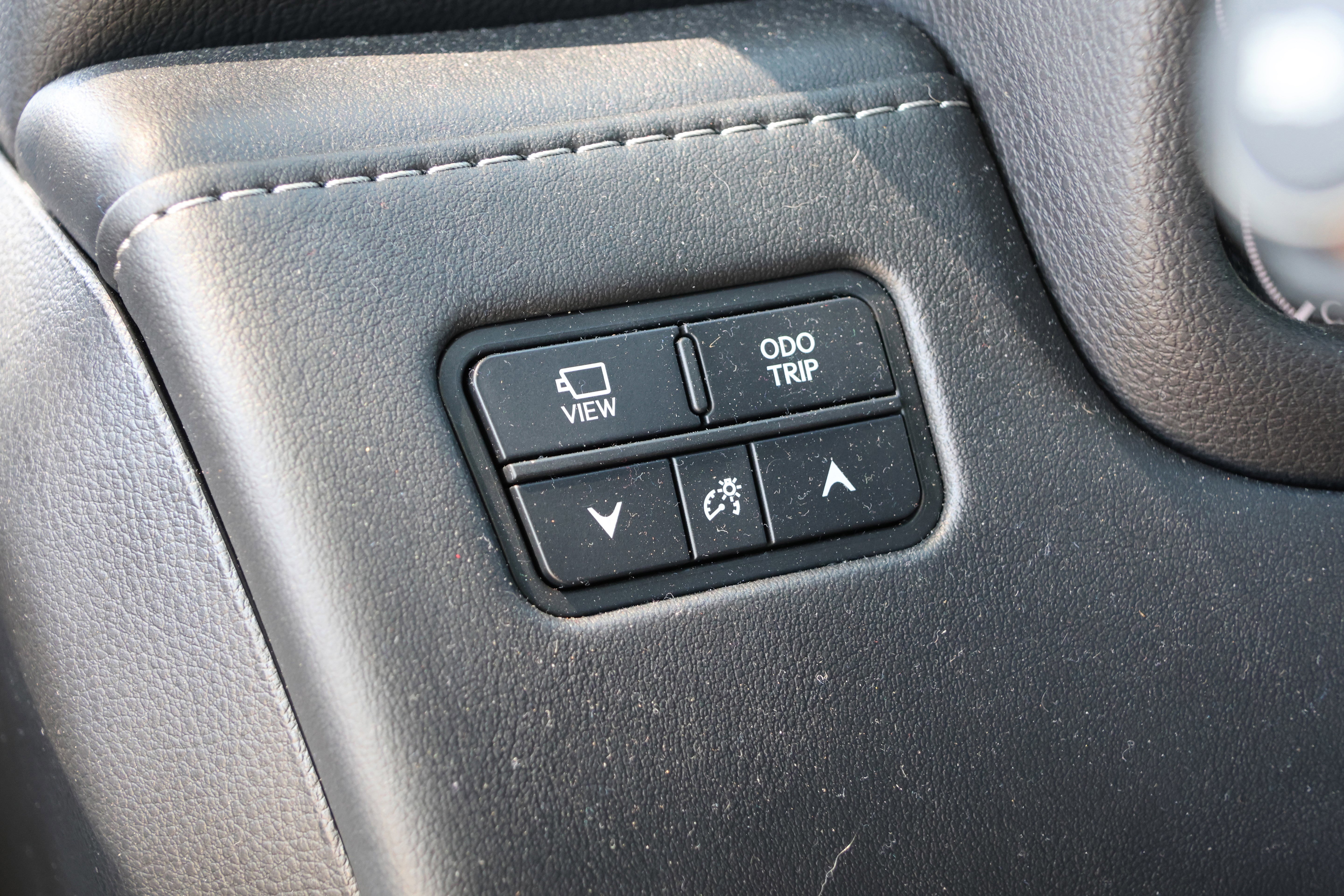 Used 2022 Lexus LX 600 4WD w/ Appearance Package image 16