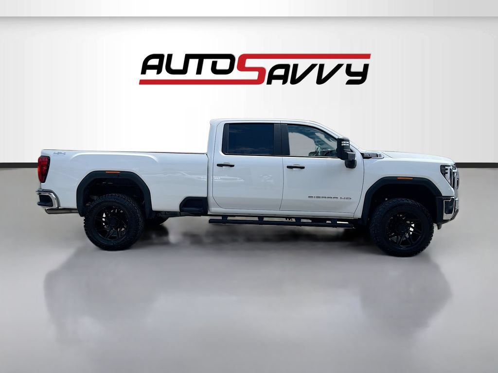 Used 2025 GMC Sierra 2500 Pro w/ 1SA Pro Safety Plus Package AWD/4WD image 8