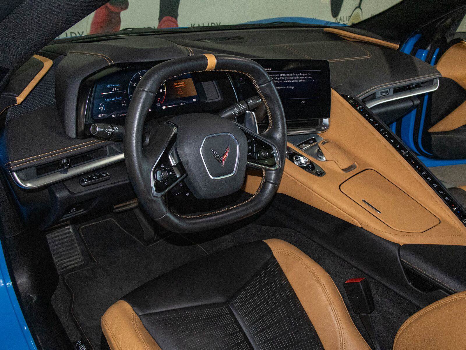 Used 2022 Chevrolet Corvette Stingray Preferred Conv w/ Z51 Performance Package RWD image 5