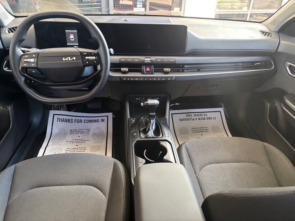 Used 2025 Kia K4 LX FWD image 24