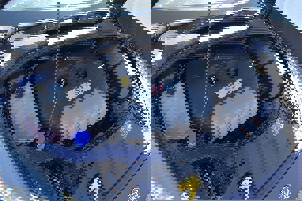 Used 2016 Ford Focus ST image 32