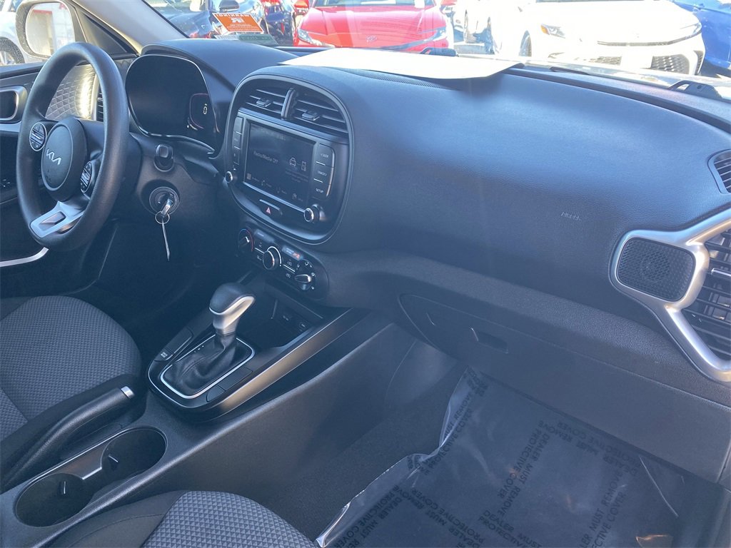 Used 2023 Kia Soul LX w/ Option Group 015 image 15
