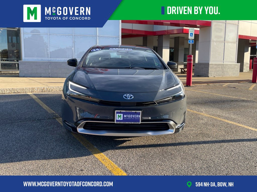 Used 2024 Toyota Prius Prime FWD image 8