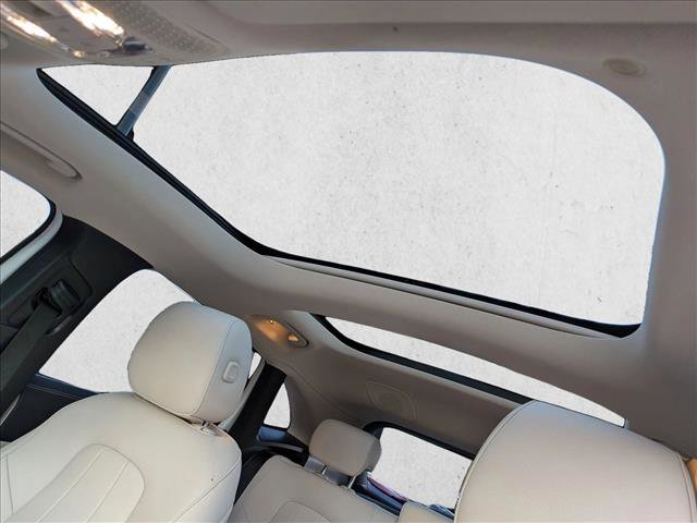 Certified 2021 Mercedes-Benz GLA 250 4MATIC image 13