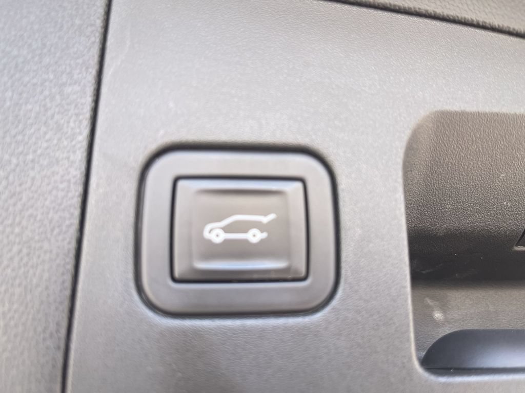 Used 2024 Cadillac XT5 Premium Luxury AWD/4WD image 16