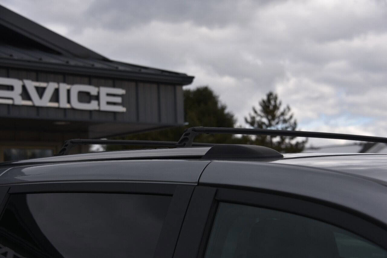 Used 2019 Dodge Grand Caravan SXT image 35