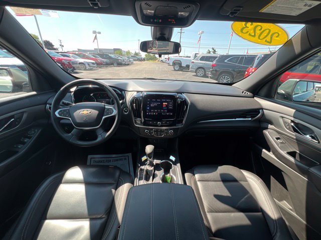 Used 2023 Chevrolet Traverse LT AWD/4WD image 19