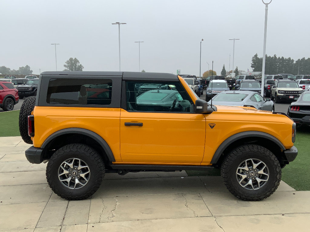 Used 2022 Ford Bronco Badlands image 5