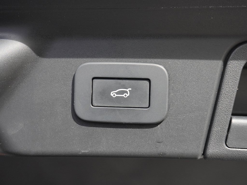 Used 2023 Land Rover Range Rover Velar HST AWD/4WD image 67