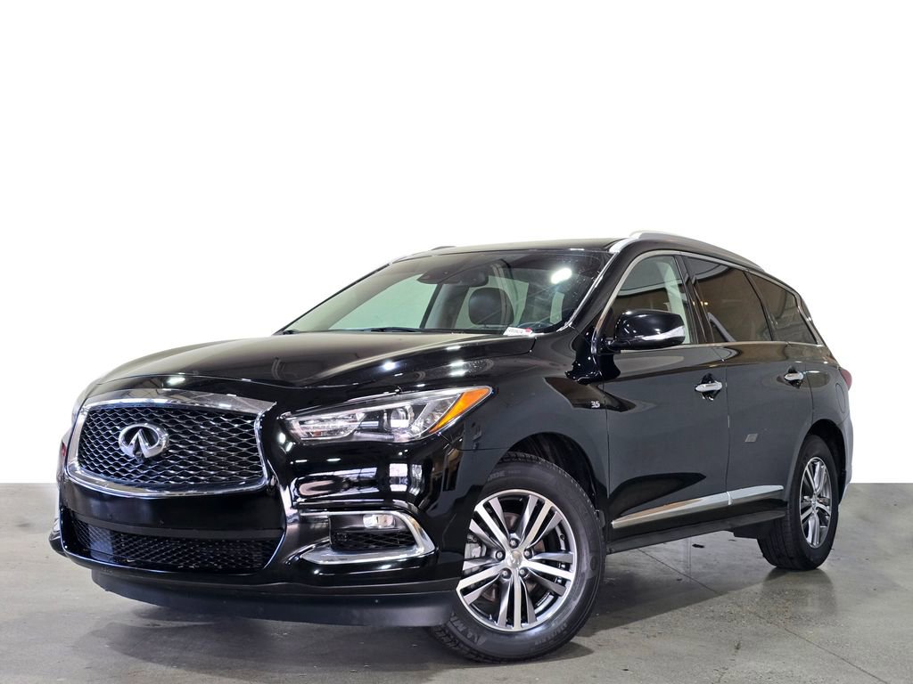 Used 2019 INFINITI QX60 Luxe w/ Essential Package