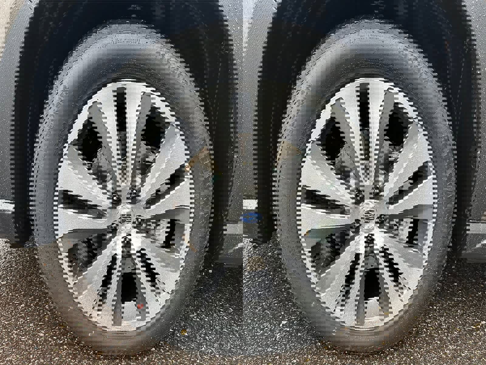 Used 2021 Subaru Ascent Limited w/ Technology Package image 7