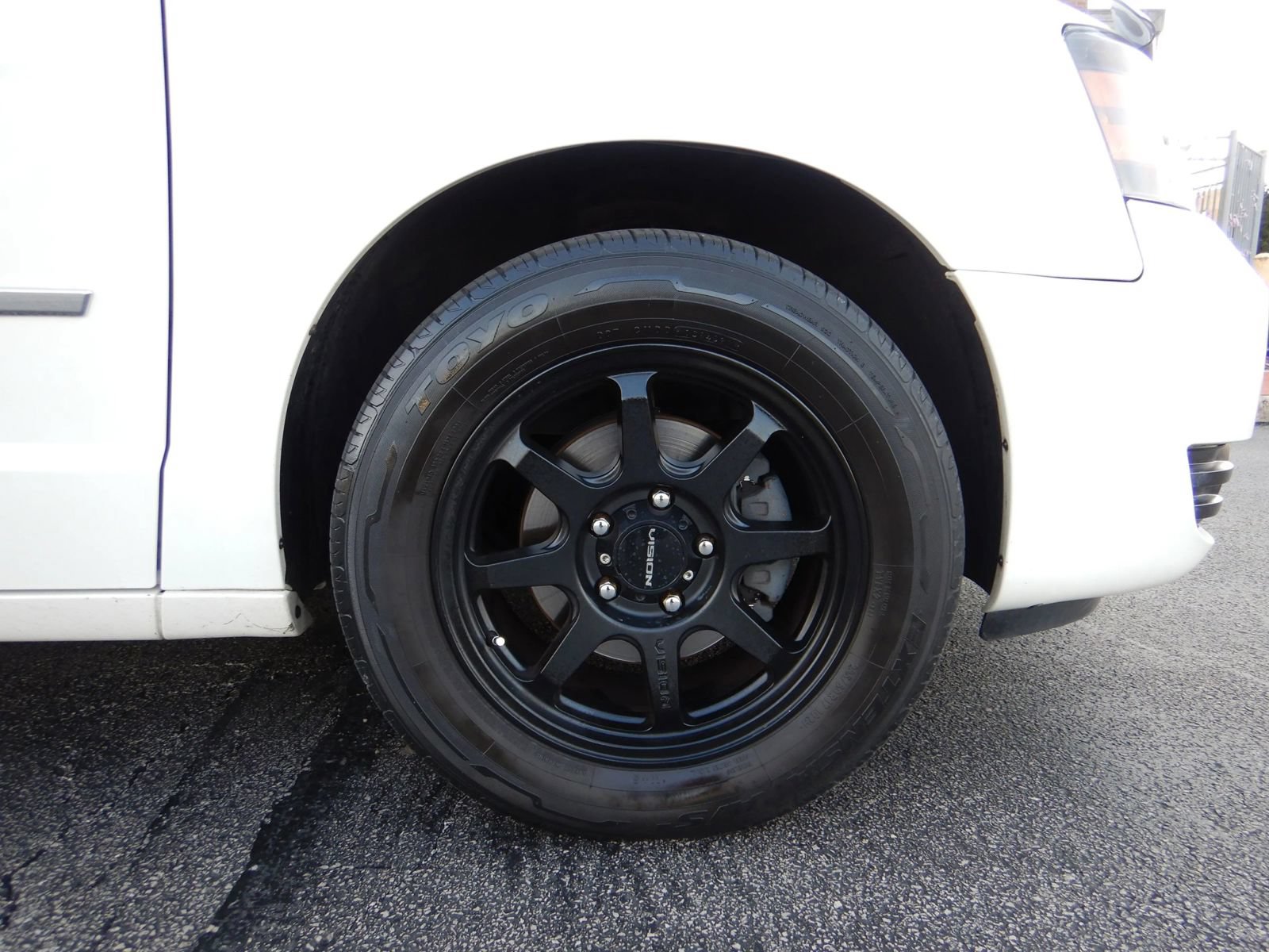 Used 2010 Dodge Grand Caravan SXT FWD image 26