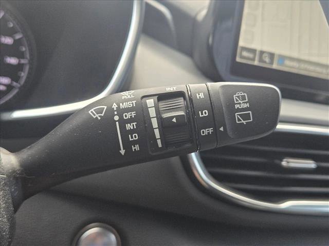 Used 2023 Hyundai Santa Fe SEL FWD image 18