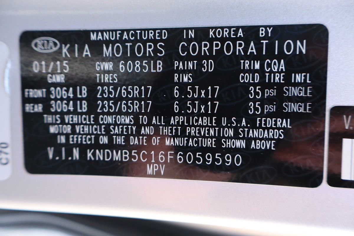 Used 2015 Kia Sedona LX w/ LX Convenience Package image 46
