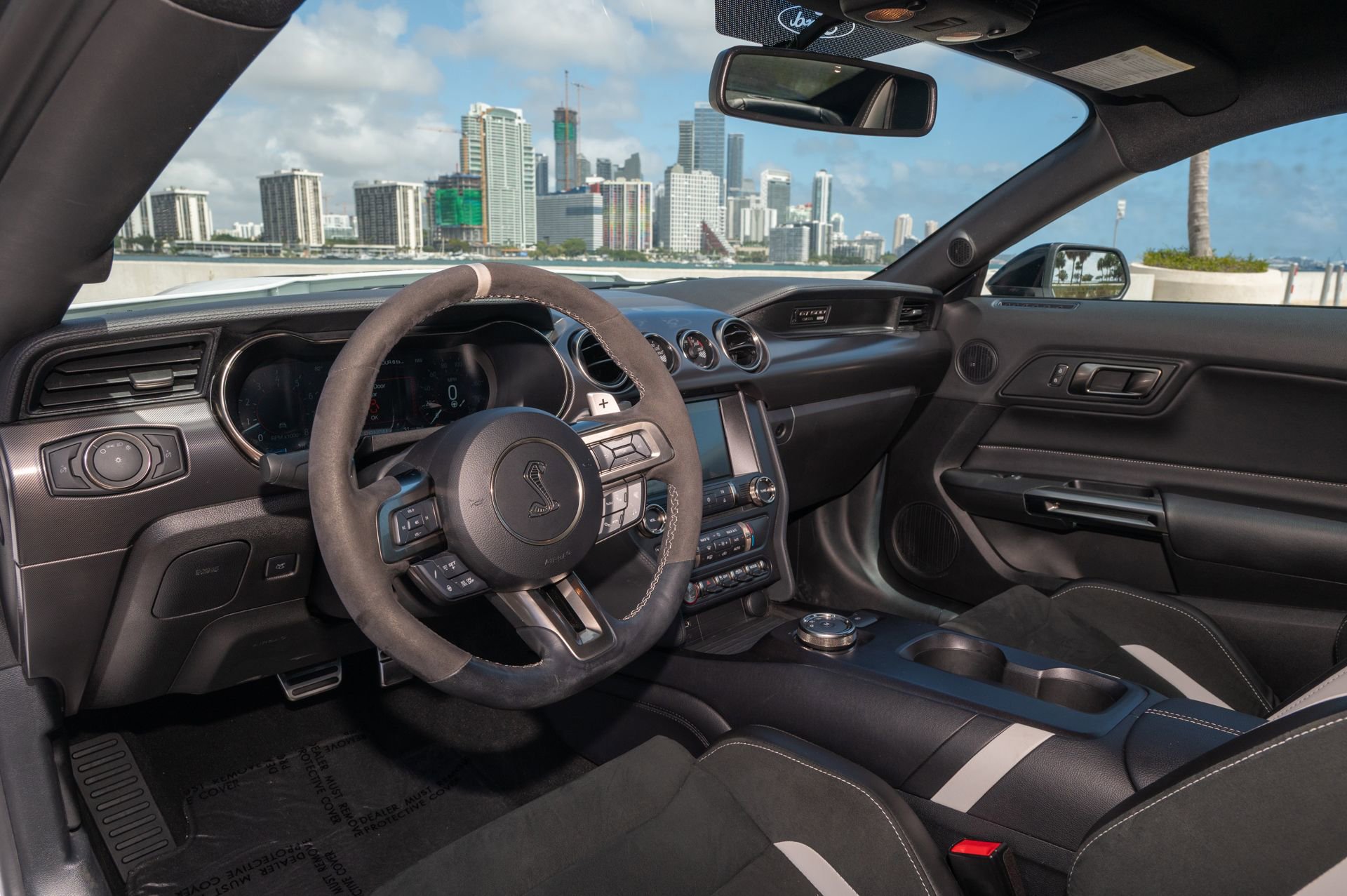 Used 2022 Ford Mustang Shelby GT500 w/ Technology Package image 6