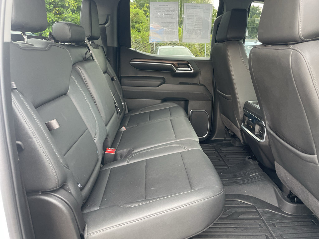 Certified 2023 GMC Sierra 1500 SLT w/ SLT Premium Package AWD/4WD image 13