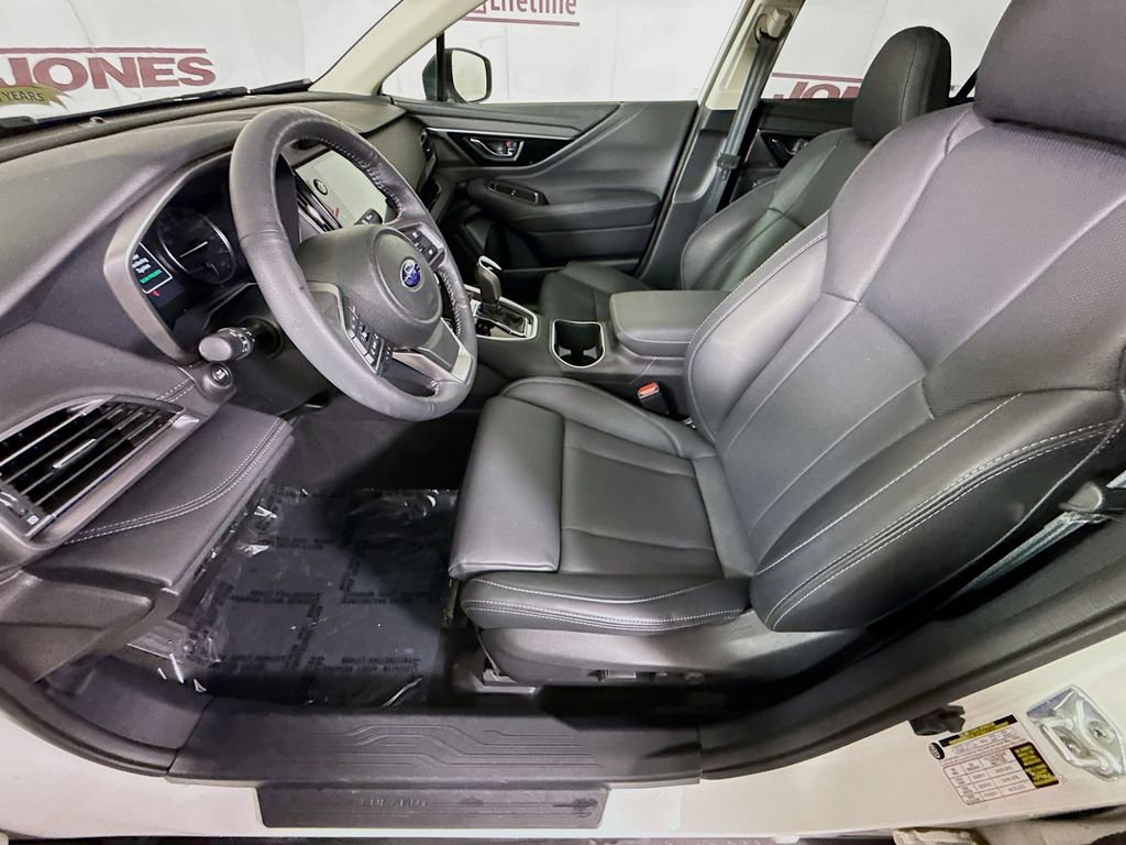 Used 2023 Subaru Outback Limited AWD/4WD image 24
