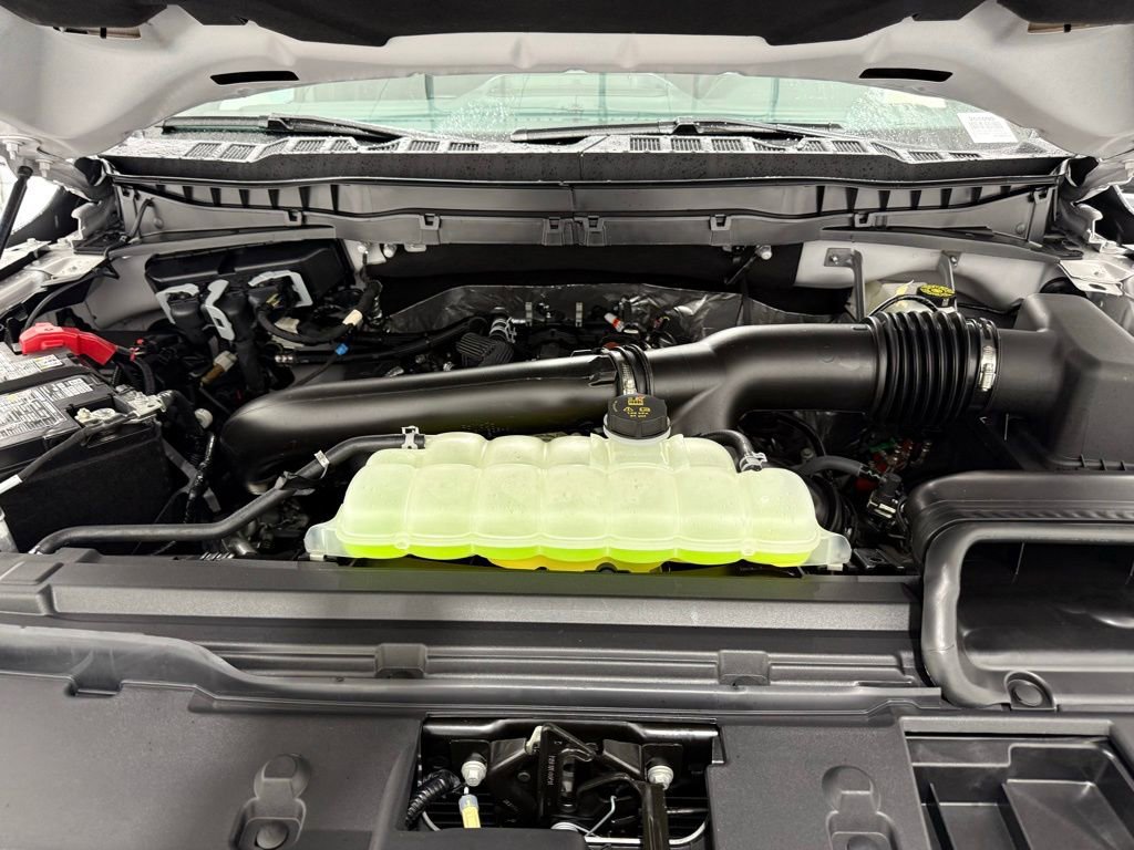 New 2025 Ford F150 Platinum w/ FX4 Off-Road Package image 9