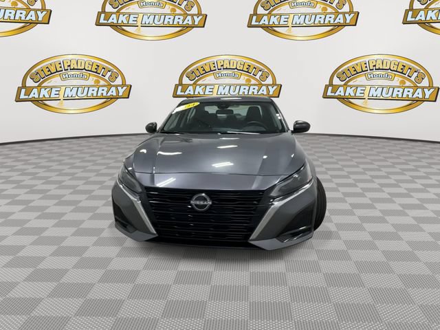 Used 2024 Nissan Altima 2.5 SV FWD image 6