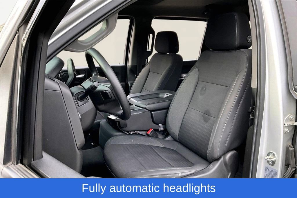 Used 2022 Chevrolet Silverado 2500 Custom w/ Gooseneck/5TH Wheel Package image 19