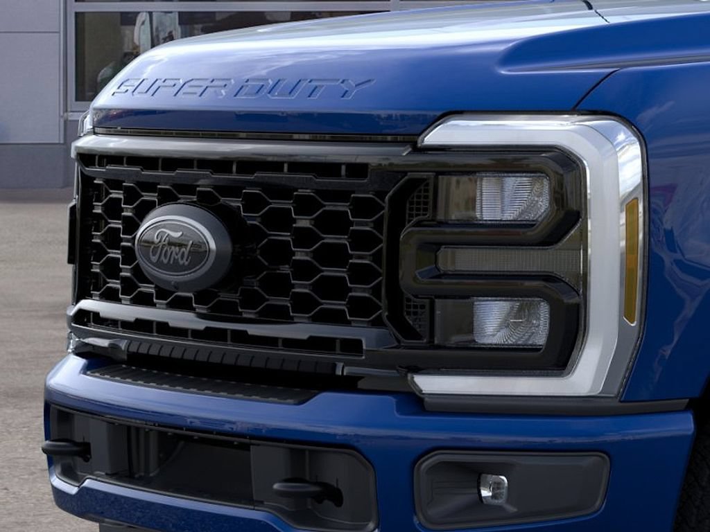 New 2026 Ford F250 XLT w/ XLT Premium Package AWD/4WD image 17