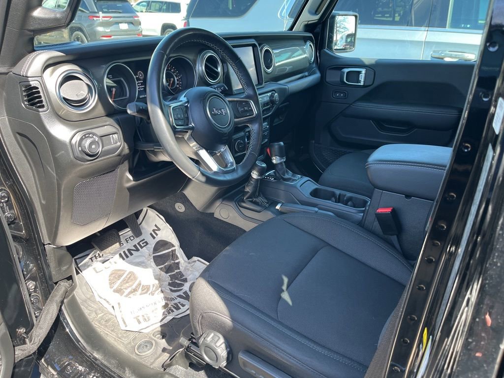 Used 2023 Jeep Wrangler Sahara w/ Cold Weather Group image 5